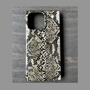 Flaunt Square iPhone 13 Pro Case - Python